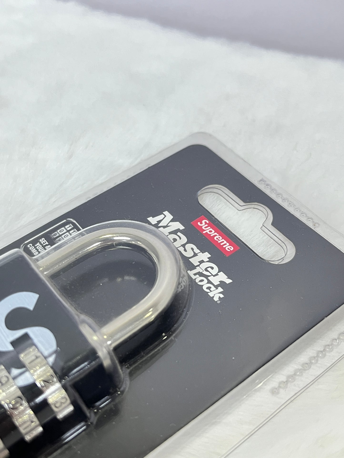 Supreme Masterlock Numeric Lock Black