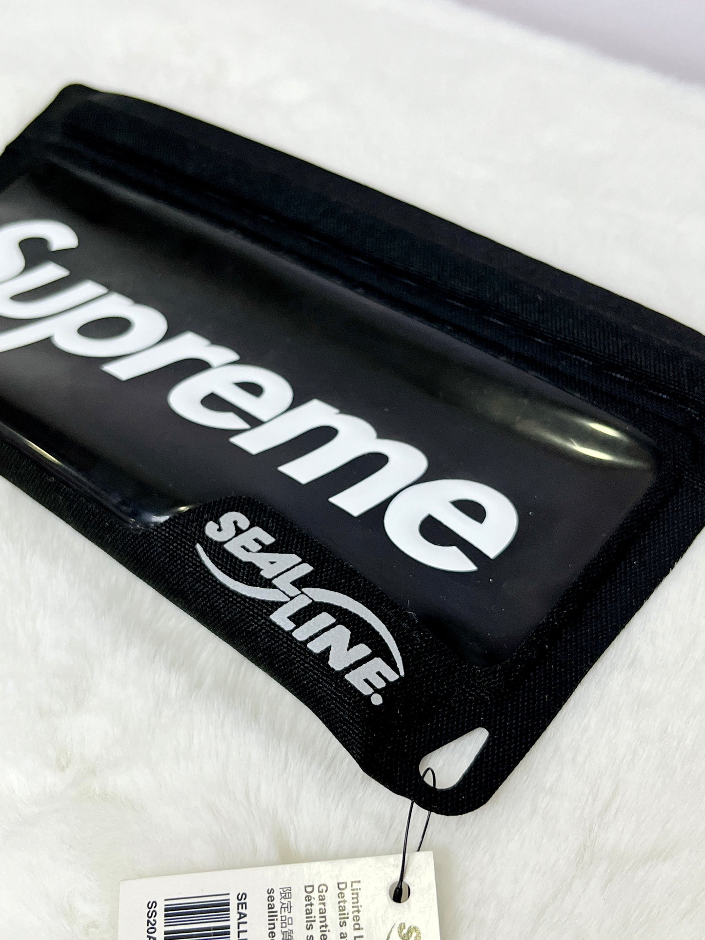 Supreme SealLine Waterproof Case Black