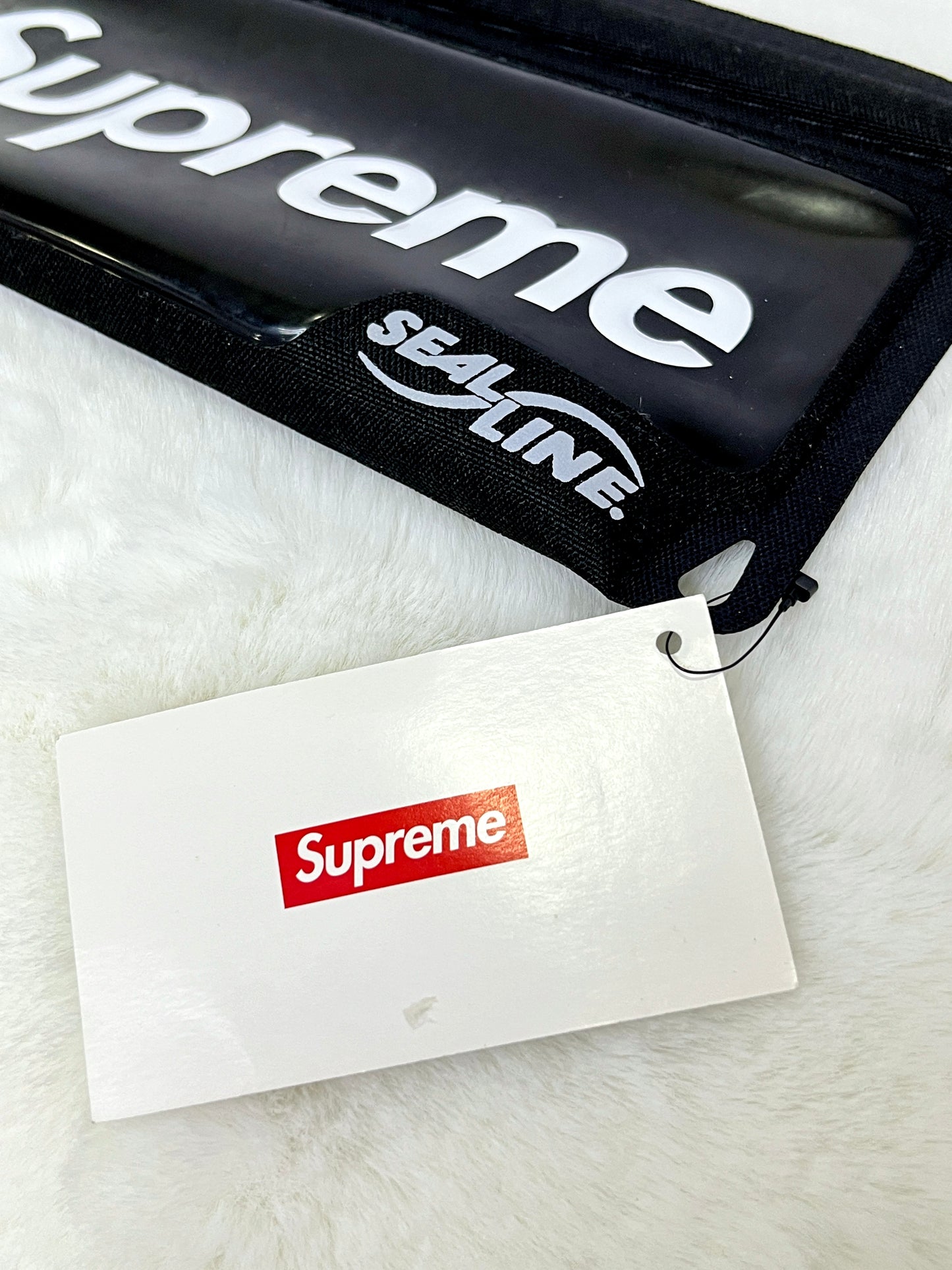 Supreme SealLine Waterproof Case Black