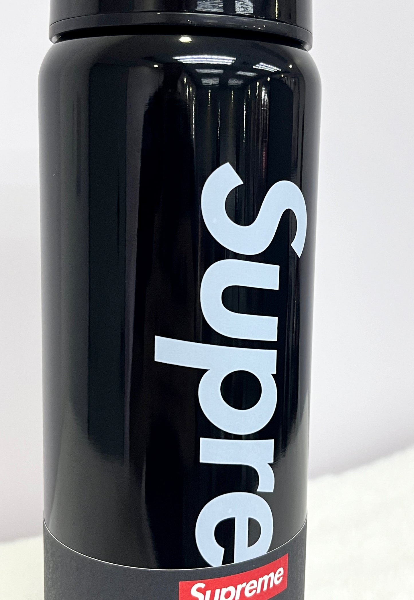 Supreme SIGG Vacuum Insulated 0.75L Bottle Black