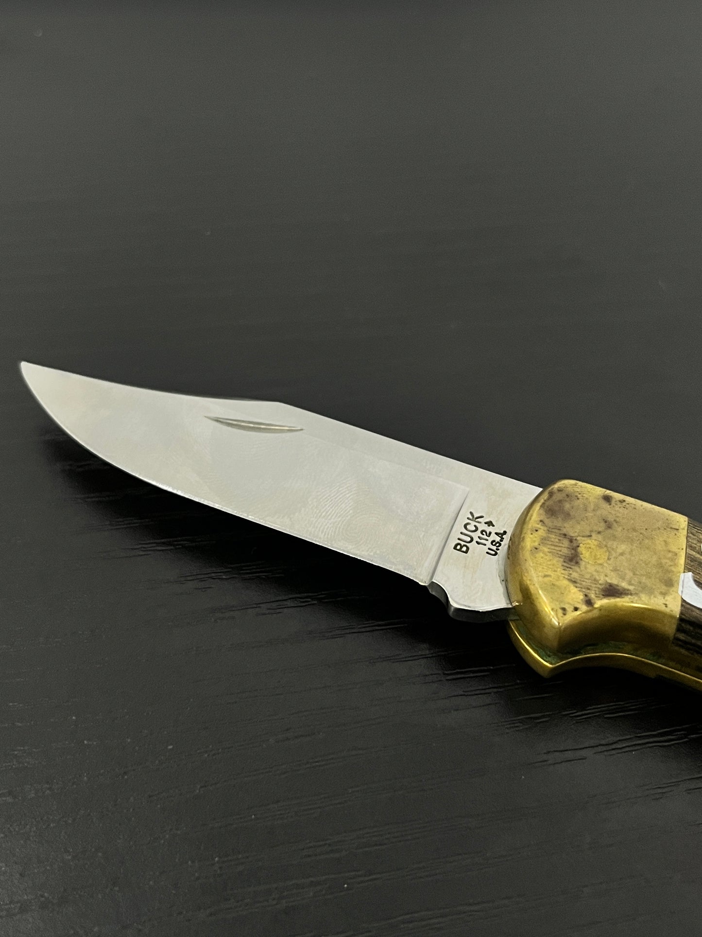 Supreme Knife Buck